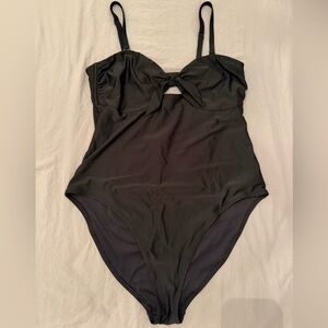 Old Navy Black Women's One Piece Swimsuit